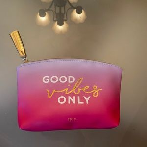 New Ipsy bag 🔥5 for 25 🔥bag